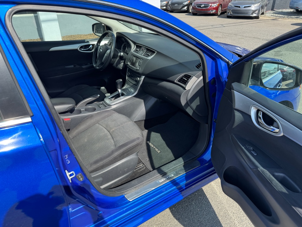 2015 Nissan Sentra SR - Photo 9