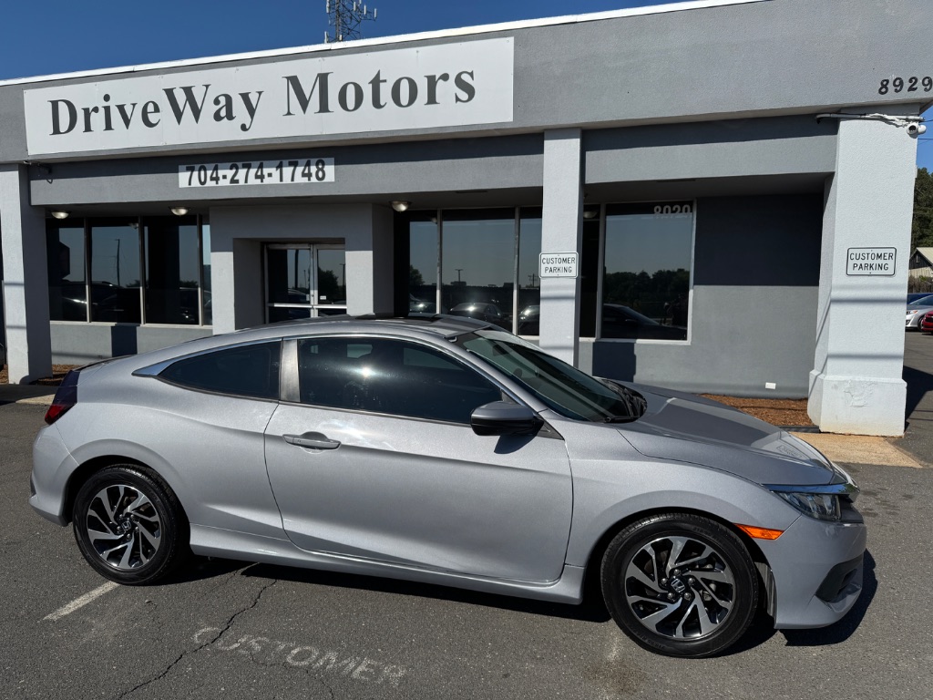 2016 Honda Civic LX-P's photo