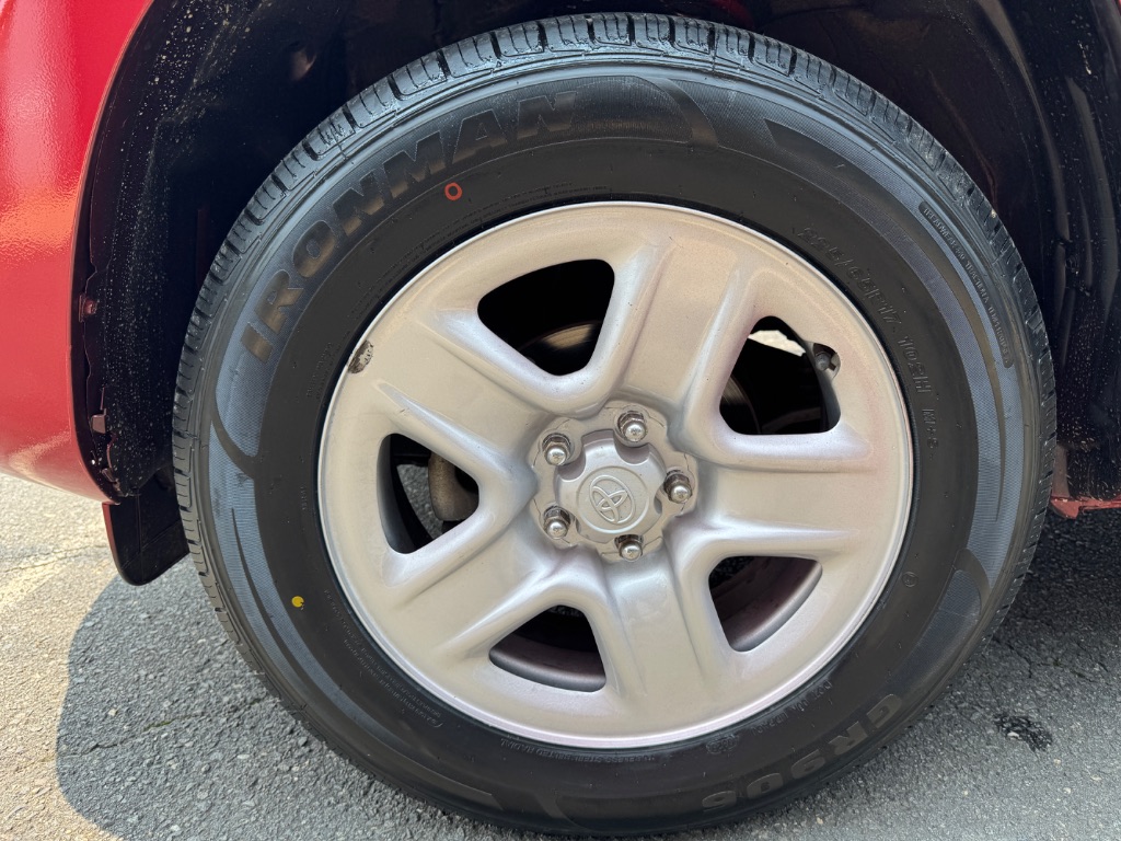 2010 Toyota RAV4 Base - Photo 11