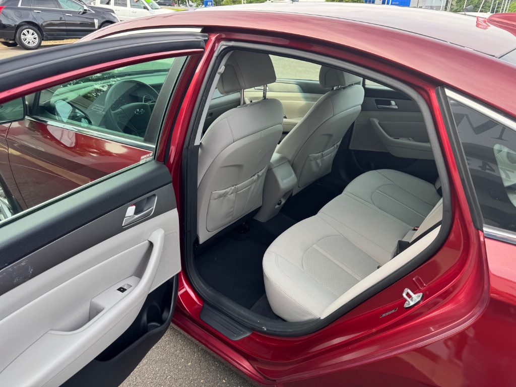 2015 Hyundai Sonata SE - Photo 6