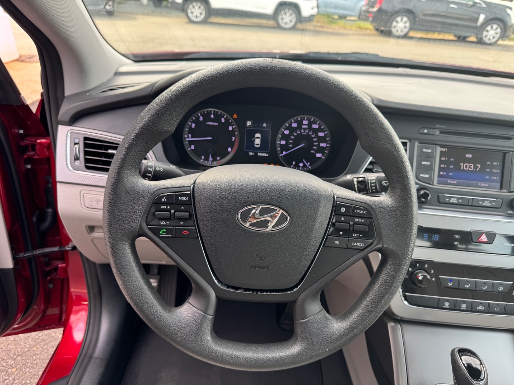 2015 Hyundai Sonata SE - Photo 12