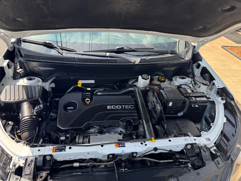 2019 Chevrolet Equinox LT - Photo 10