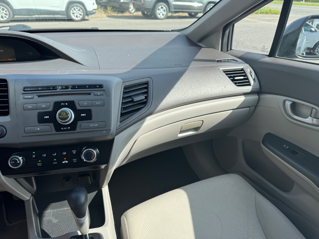 2012 Honda Civic LX - Photo 13