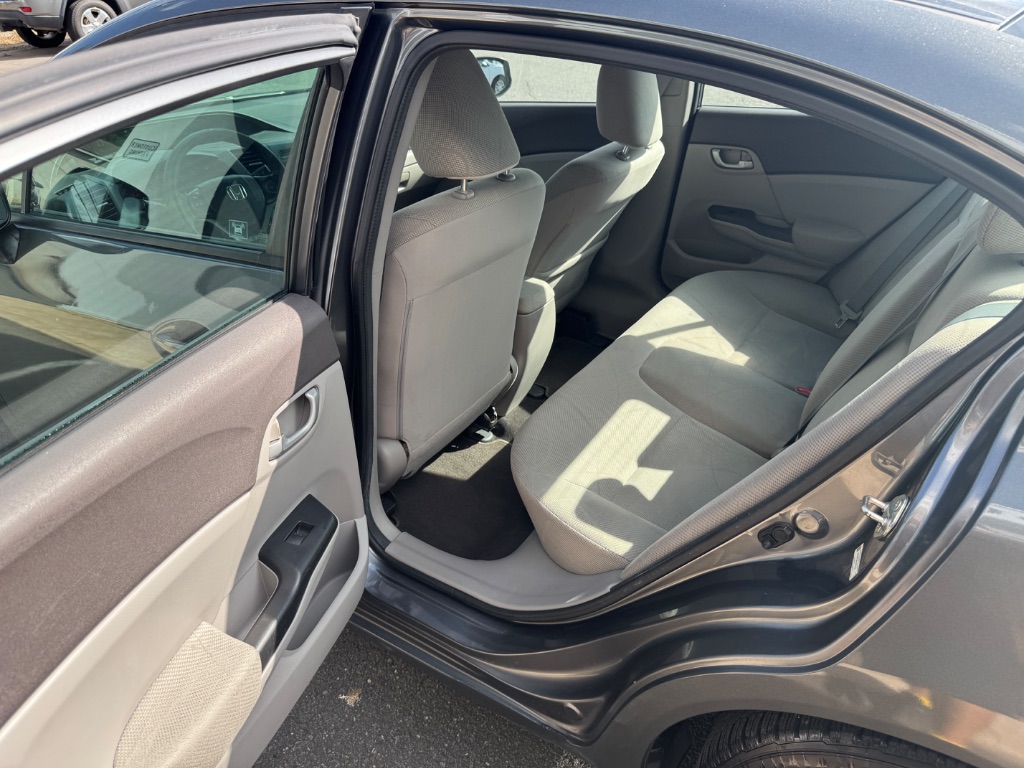 2012 Honda Civic LX - Photo 6