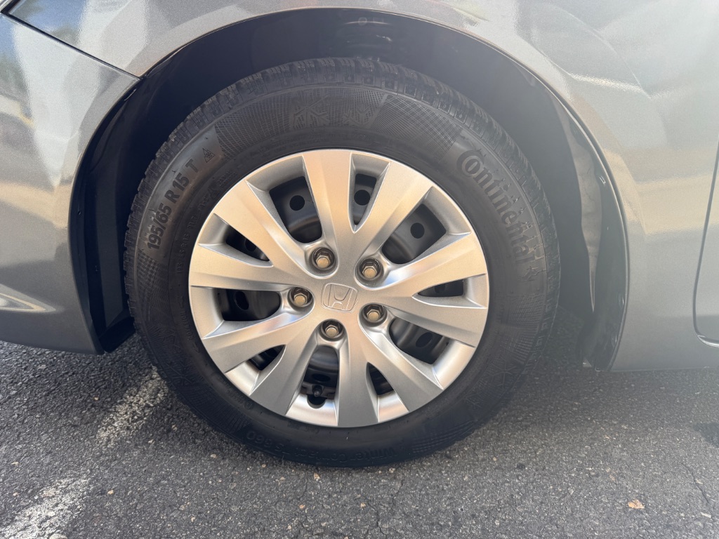 2012 Honda Civic LX - Photo 11